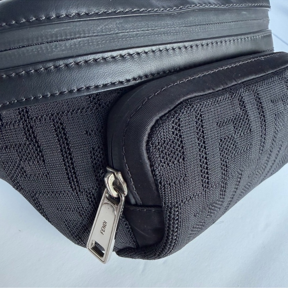 Fendi Black Belt Bag with Red Accent - Picture 7 of 15